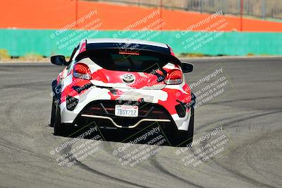 media/Oct-18-2025-Extreme Speed (Sat) [[d6d7e1fef1]]/Group 2 Green/Session 2 (Turn 3)/